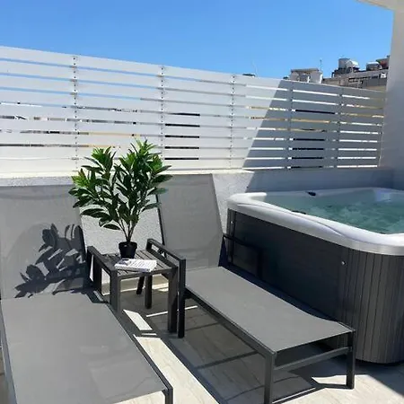 Modern House With Jacuzzi Semesterbostad Is-Swieqi